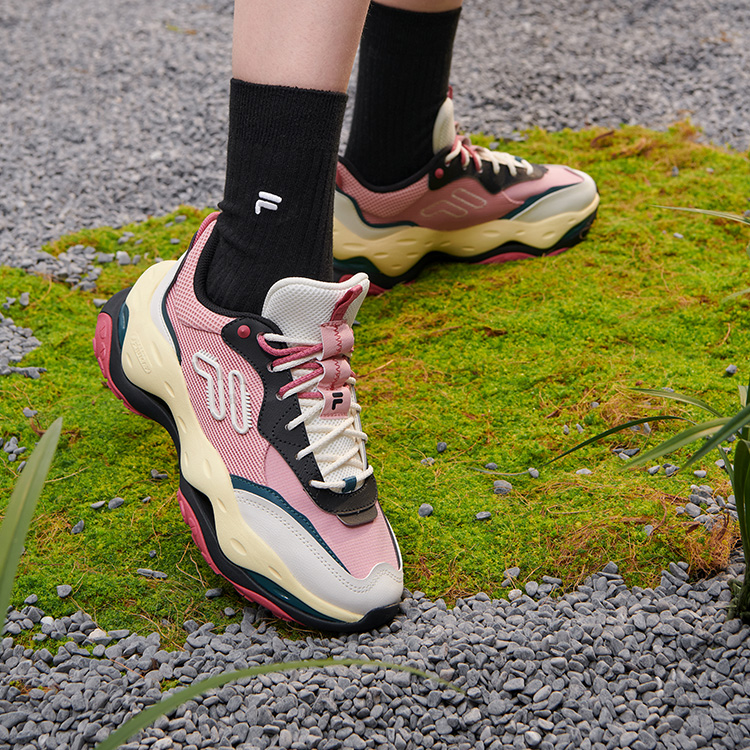 Sizing (W) FILA FUSION CHEESE Sneakers 'Merah Putih Pink' T12W331101FBW