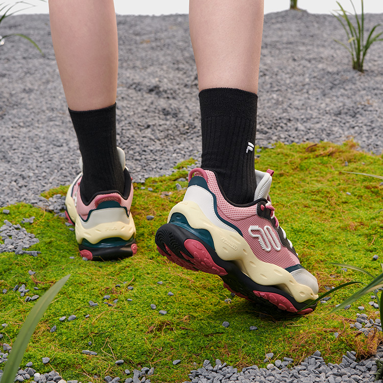 Cheap (W) FILA FUSION CHEESE Sneakers 'Merah Putih Pink' T12W331101FBW