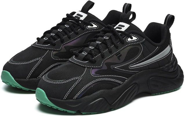 (Women) FILA FUSION Conch Sneakers 'Black' T12W241113FBC Lookbook (Women) FILA FUSION Conch Sneakers 'Black' T12W241113FBC