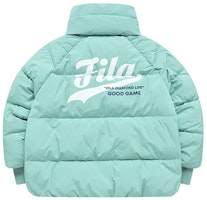 (W) FILA Fusion 芥末綠高領羽絨外套帶Logo印花. T11W242914FTQ Lookbook (W) FILA Fusion 芥末綠高領羽絨外套帶Logo印花. T11W242914FTQ
