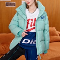 (W) FILA Fusion 芥末綠高領羽絨外套帶Logo印花. T11W242914FTQ Purchase (W) FILA Fusion 芥末綠高領羽絨外套帶Logo印花. T11W242914FTQ