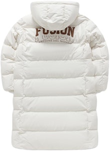 (W) 휠라 퓨전 롱 다운 자켓 화이트 - 후드, 따뜻한 캐주얼 핏. T11W345907AWT Lookbook (W) 휠라 퓨전 롱 다운 자켓 화이트 - 후드, 따뜻한 캐주얼 핏. T11W345907AWT