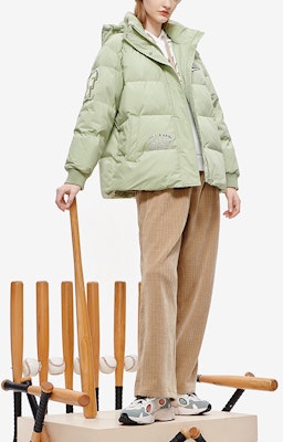 (Women) FILA Fusion Midnight Green Printed Hooded Down Jacket. T11W242907F-LG Shop (Women) FILA Fusion Midnight Green Printed Hooded Down Jacket. T11W242907F-LG