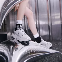 Details for (W) Sneakers FILA FUSION Bianco II 'Putih Perak Hitam' T12W331301FNS