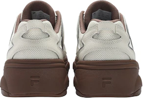 Shop (W) FILA FUSION シルバーローカットカジュアル T12W422218FWS