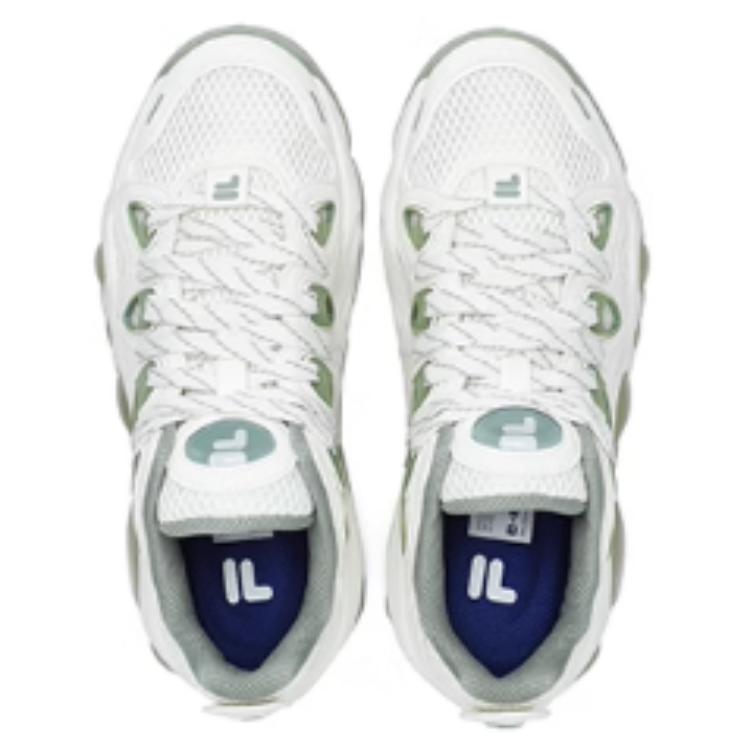 Shop FILA斐乐 Fusion 百搭 減震耐磨 低帮 籃球鞋 女款 雪白