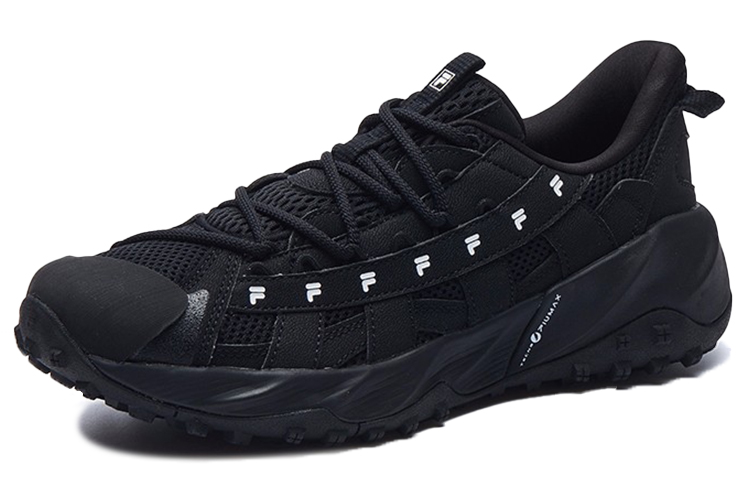 Lookbook (W) FILA Fusion 'Triple Black' zapatillas negras. T12W135203FBK