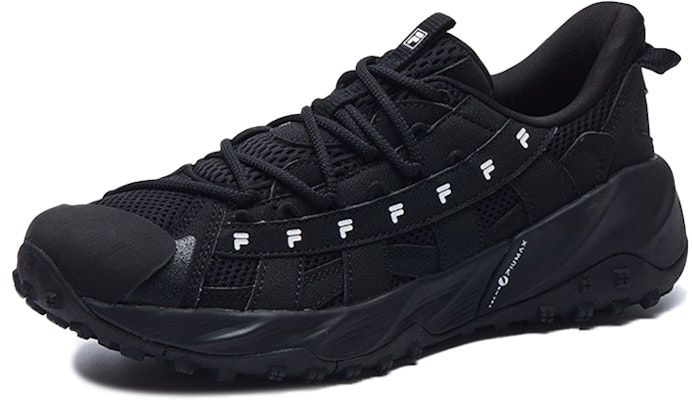 (W) FILA Fusion 'Triple Black' zapatillas negras. T12W135203FBK Lookbook (W) FILA Fusion 'Triple Black' zapatillas negras. T12W135203FBK