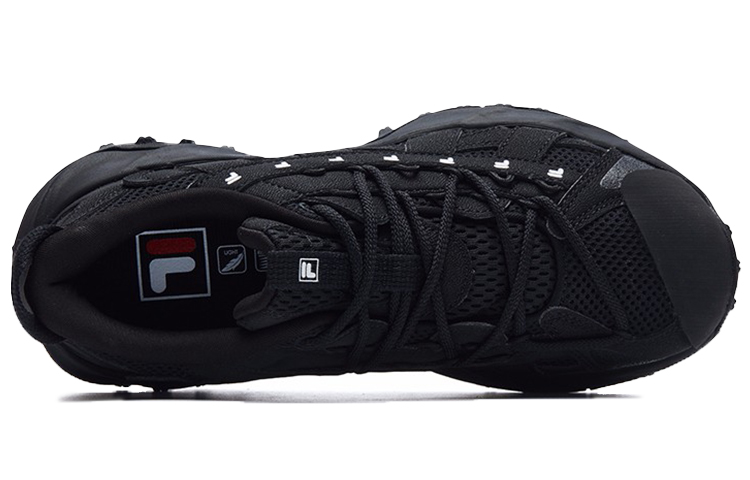 Shop (W) FILA Fusion 'Triple Black' zapatillas negras. T12W135203FBK