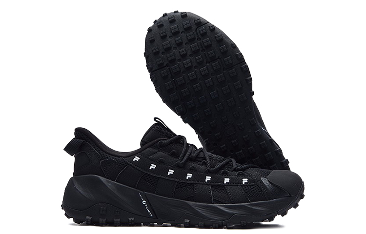 Details for (W) FILA Fusion 'Triple Black' zapatillas negras. T12W135203FBK