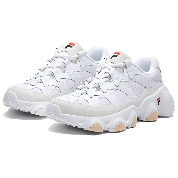 Lookbook (W) FILA FUSION ''Weißer Dad-Schuh'' T12W931104FWT