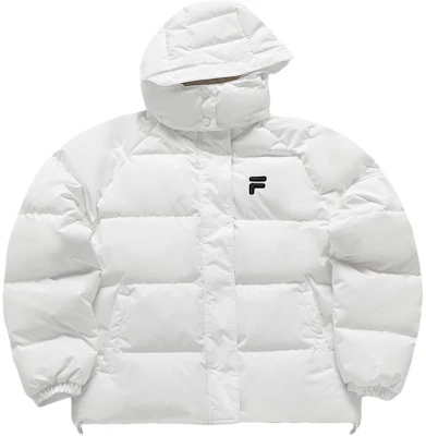 (W) Chaqueta FILA Fusion Blanca con Capucha - Ropa Casual de Invierno. T11W346904F-WT Buy (W) Chaqueta FILA Fusion Blanca con Capucha - Ropa Casual de Invierno. T11W346904F-WT