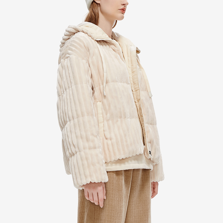 Sizing (Women) FILA Fusion  White Hooded Down Jacket Fashionable Winter Coat. T11W242906F-IV