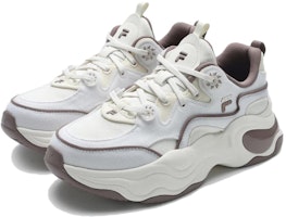 FILA FUSION斐樂潮牌 時尚百搭 防滑耐磨透氣 低幫 生活休閒鞋 女款 白色 Lookbook FILA FUSION斐樂潮牌 時尚百搭 防滑耐磨透氣 低幫 生活休閒鞋 女款 白色