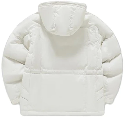 (W) FILA Fusion 白色连帽羽绒服 带拉链和标志. T11W345911FWT Lookbook (W) FILA Fusion 白色连帽羽绒服 带拉链和标志. T11W345911FWT