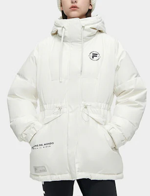 (W) FILA Fusion 白色连帽羽绒服 带拉链和标志. T11W345911FWT Shop (W) FILA Fusion 白色连帽羽绒服 带拉链和标志. T11W345911FWT