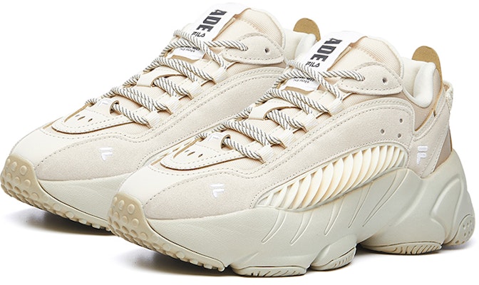 (W) FILA FUSION ADE マラソンシューズ (クリームホワイト) T12W041103FAN Lookbook (W) FILA FUSION ADE マラソンシューズ (クリームホワイト) T12W041103FAN
