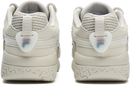 (W) Sneakers FILA FUSION ADE Barricade 'Beige Putih' T12W313201FOM Shop (W) Sneakers FILA FUSION ADE Barricade 'Beige Putih' T12W313201FOM