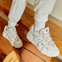 (W) Zapatillas FILA FUSION ADE Barricade 'Beige Blanco' T12W313201FOM Cheap (W) Zapatillas FILA FUSION ADE Barricade 'Beige Blanco' T12W313201FOM