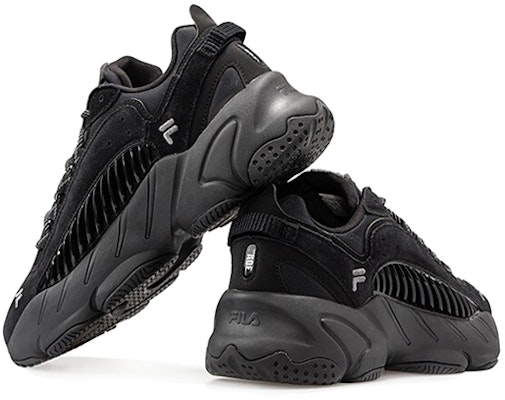 (W) FILA Fusion ADE Sepatu Sneakers T12W041103FBK Shop (W) FILA Fusion ADE Sepatu Sneakers T12W041103FBK