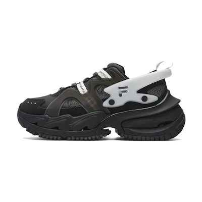 (W) FILA FUSION ARMOUR Sneakers 'Black White'