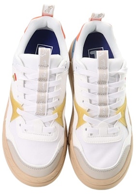 FILA FUSION斐樂潮牌 Bank 休閒 帆布鞋 女款 白香檳色 Shop FILA FUSION斐樂潮牌 Bank 休閒 帆布鞋 女款 白香檳色