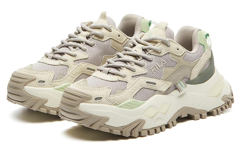 Lookbook (W) FILA FUSION Bianco Sneakers 'Beige Kelabu' T12W135211XMM