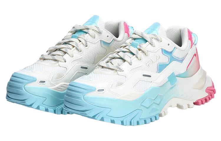 Shop FILA FUSION斐乐潮牌 耐磨防滑 低帮 運動休閒鞋 女款 白粉藍