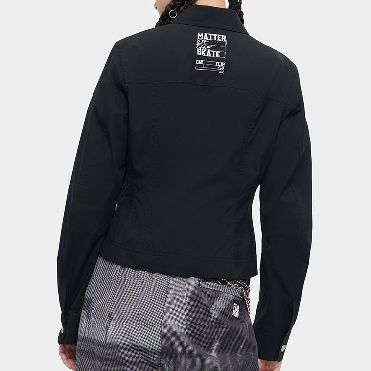 Shop (W) FILA Fusion 黑色全拉链多口袋户外工装夹克 T11W423401F-BK