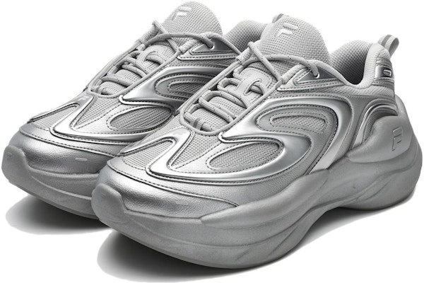 (W) FILA FUSION Buzzard Sneakers 'Silver Grey' Kasut Sukan 'Kelabu Perak' T12W341103FSA Lookbook (W) FILA FUSION Buzzard Sneakers 'Silver Grey' Kasut Sukan 'Kelabu Perak' T12W341103FSA