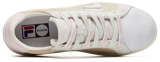 Shop FILA FUSION斐樂潮牌 低幫 板鞋 女款 木薯粉