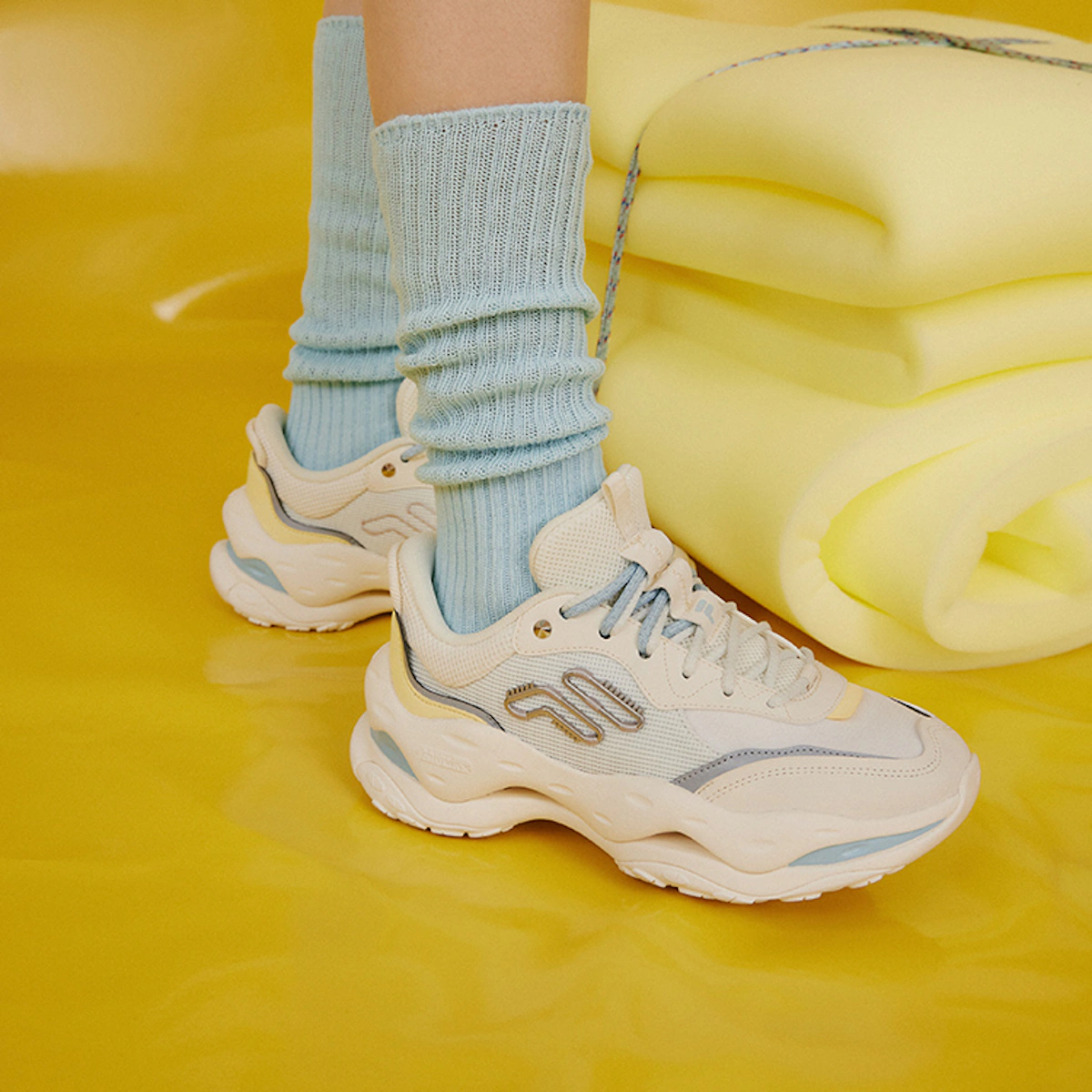 (Women) FILA FUSION CHEESE Sneakers 'Beige White'