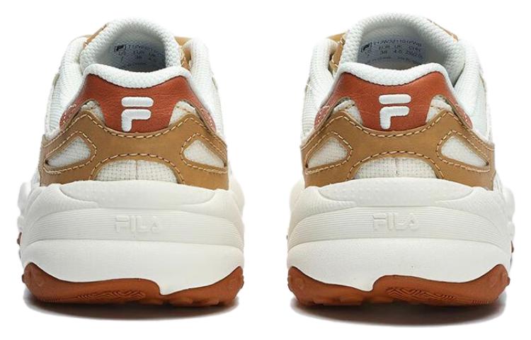 Shop (W) FILA FUSION FLASH スニーカー 白/茶 T12W321101FWB