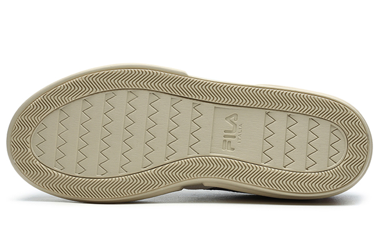 Shop FILA FUSION斐樂潮牌 Flip 休閒 低筒 板鞋 女款 白紅