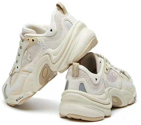 (W) Sepatu Lari FILA FUSION Heritage 'Putih Krem' T12W131102FWS Lookbook (W) Sepatu Lari FILA FUSION Heritage 'Putih Krem' T12W131102FWS