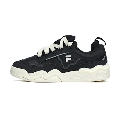 (W) FILA FUSION Kick Sneakers 'Black White'