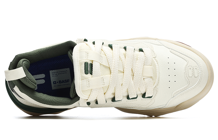 Lookbook FILA FUSION斐乐潮牌 Kick 時尚潮流休閒 低幫 板鞋 女款 白暗綠