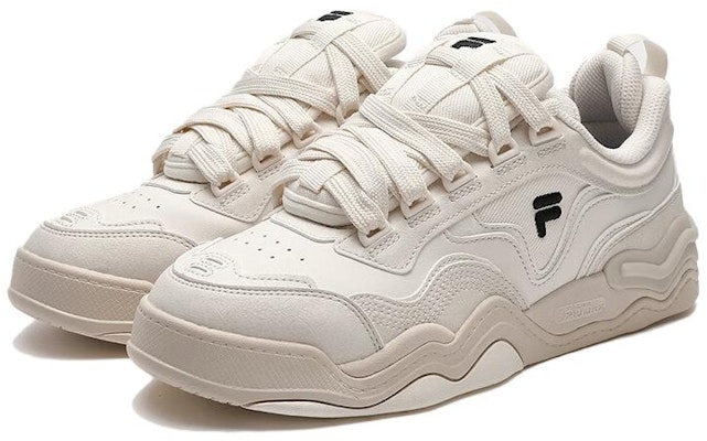 (W) 斐乐FUSION白米色运动鞋 T12W342305FGD Lookbook (W) 斐乐FUSION白米色运动鞋 T12W342305FGD