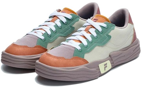 FILA FUSION斐樂潮牌 POP II 防滑耐磨 低幫 帆布鞋 女款 米棕 Lookbook FILA FUSION斐樂潮牌 POP II 防滑耐磨 低幫 帆布鞋 女款 米棕