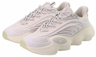 (W) FILA Fusion Ray 3 'Putih Pasir' T12W227306FWA Lookbook (W) FILA Fusion Ray 3 'Putih Pasir' T12W227306FWA