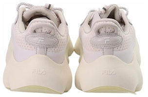(W) FILA Fusion Ray 3 'Putih Pasir' T12W227306FWA Shop (W) FILA Fusion Ray 3 'Putih Pasir' T12W227306FWA
