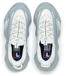 (W) Sepatu Olahraga FILA FUSION Ray 3 'Biru Putih' T12W227306FPS Lookbook (W) Sepatu Olahraga FILA FUSION Ray 3 'Biru Putih' T12W227306FPS