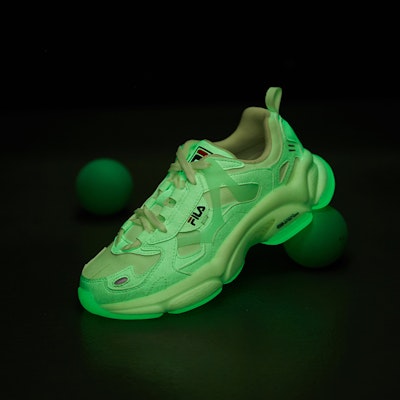 (W) Sneakers FILA FUSION RJV DX 'Putih Hijau' T12W131101FLC Sizing (W) Sneakers FILA FUSION RJV DX 'Putih Hijau' T12W131101FLC