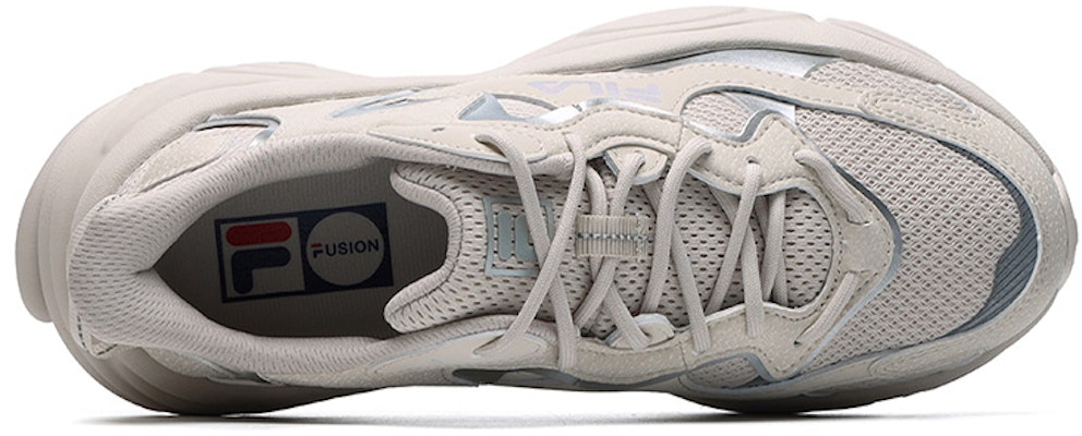 (W) Kasut FILA Fusion 'Kelabu Perak' T12W135205FBS Lookbook (W) Kasut FILA Fusion 'Kelabu Perak' T12W135205FBS
