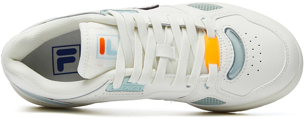 (W) Sepatu FILA Fusion 'Putih Abu-abu' T12W131207FSS Lookbook (W) Sepatu FILA Fusion 'Putih Abu-abu' T12W131207FSS