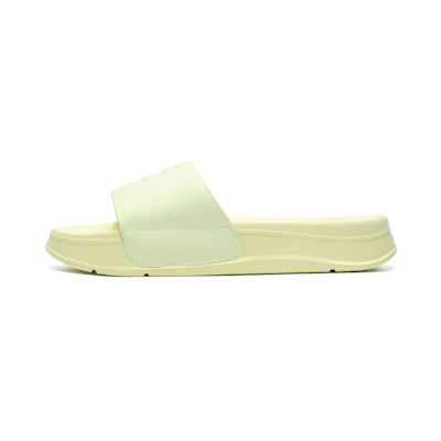 (W) FILA Fusion Slides 'Pale Yellow'