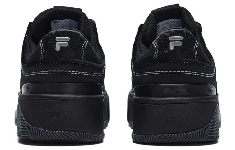 Shop (W) 휠라 퓨전 스택 스케이트 슈즈 '코어 블랙' T12W312203FBA