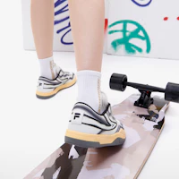 Sizing FILA FUSION斐樂潮牌 T88 SKB 時尚休閒 低幫 板鞋 女款 古白