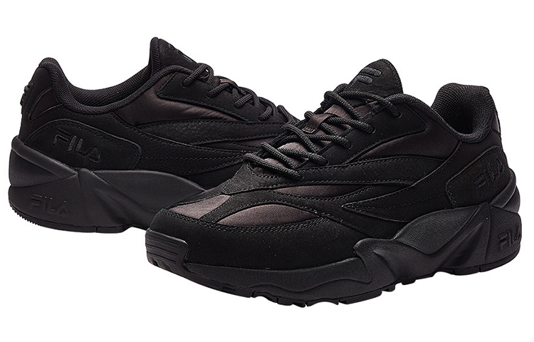 Shop (W) FILA FUSION Venom Low ''Klassisches Schwarz'' T12W911106FBK