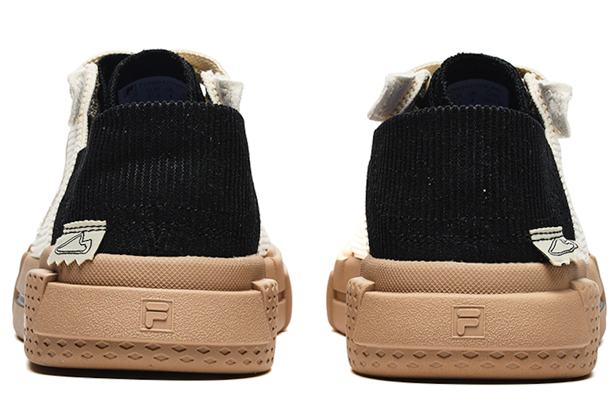 (Women) FILA FUSION Wallride Dx Skate Shoes 'White Black'